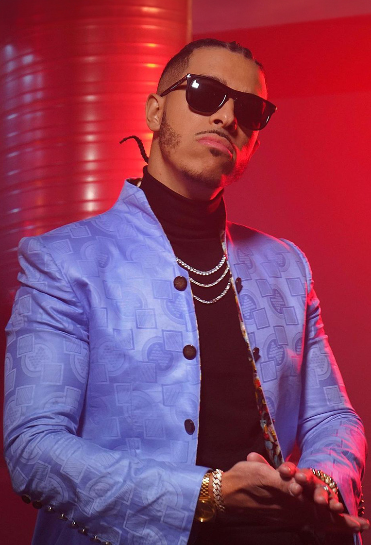 Portrait of Dizzy DROS